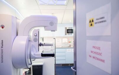 Zdjęcie do Trwa R&Oacute;ŻOWY PAŹDZIERNIK &ndash; miesiąc świadomości raka piersi.  Zbadaj się i wyprzedź nowotw&oacute;r!