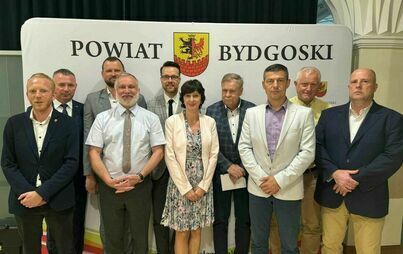 Zdjęcie do Spotkanie władz powiatowych z włodarzami gmin powiatu bydgoskiego. 