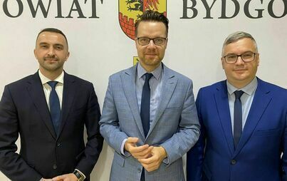 Zdjęcie do Spotkanie Starosty z W&oacute;jtem Gminy Dąbrowa Chełmińska oraz jego Zastępcą